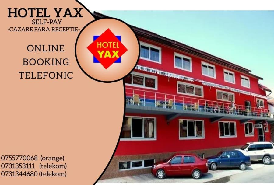 Certifikát, hodnocení, plakát nebo jiný dokument vystavený v ubytování Hotel Yax