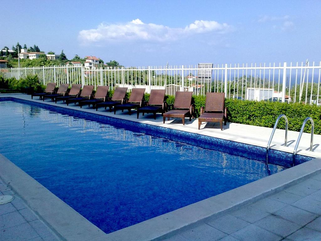 The swimming pool at or close to Sea Dream Rental Apartments