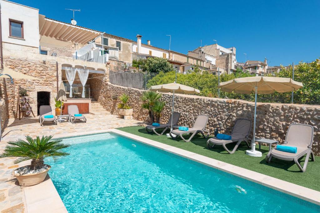 Bazén v ubytování Casa del Sol nebo v jeho okolí