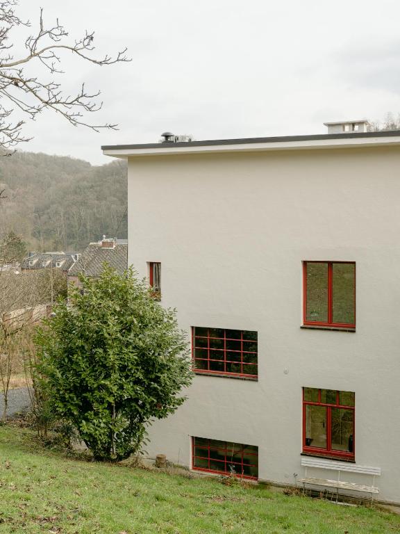 Loodusmaastik villa lähedal