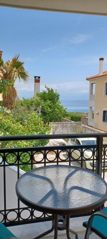 Balkón nebo terasa v ubytování Seaview Luxury Apartment with private parking