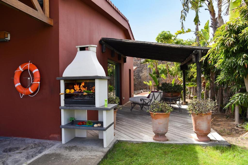 Ogród w obiekcie Villa Lavanda by VillaGranCanaria