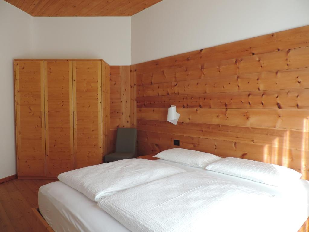 Garnì Tuttotondo - Habitación Doble Con Vistas Al Jardín