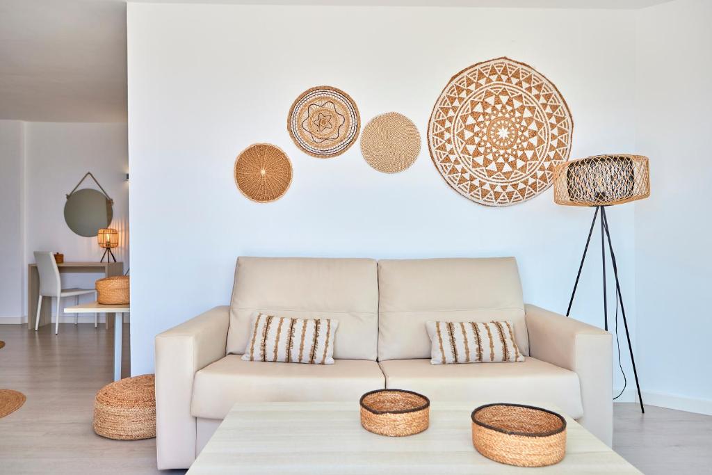 Posezení v ubytování Tomir Portals Suites - Adults Only