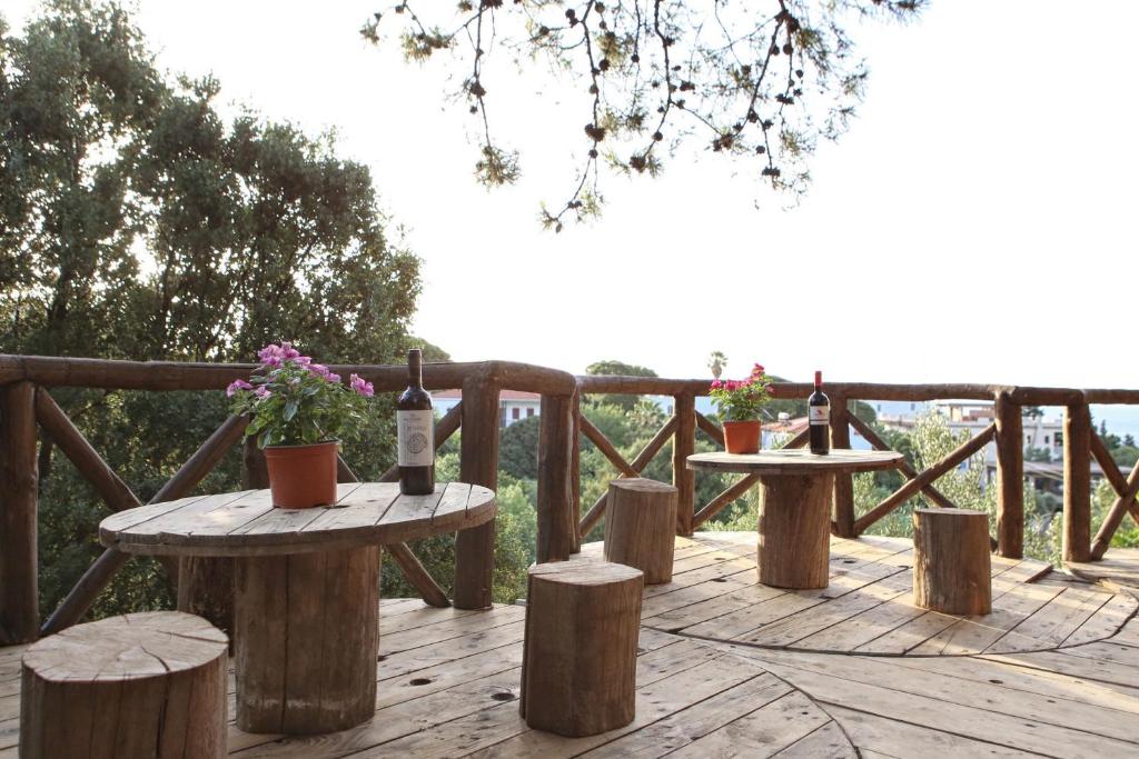 Captain Ikaros - Deluxe Bungalow With Sea View