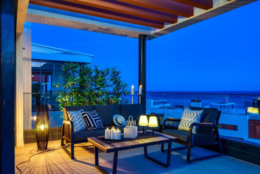 Fotografie z fotogalerie ubytování Stunning penthouse w private pool in El Higueron by Costarentals - Ref 178 v destinaci Fuengirola