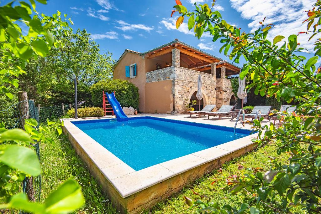 Casa Karnevali – Photos 1