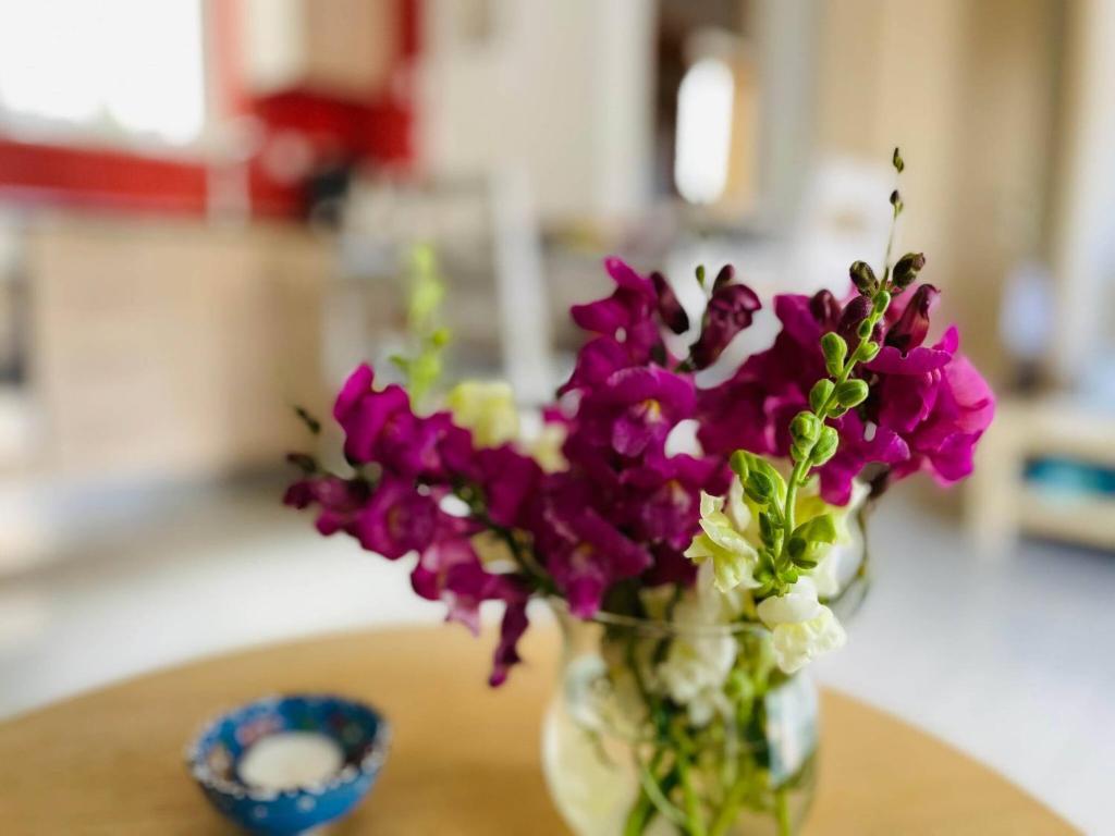 Foto dalla galleria di Cozy Nest - 2min To Beach, 6min Walk To Old Town a Chania