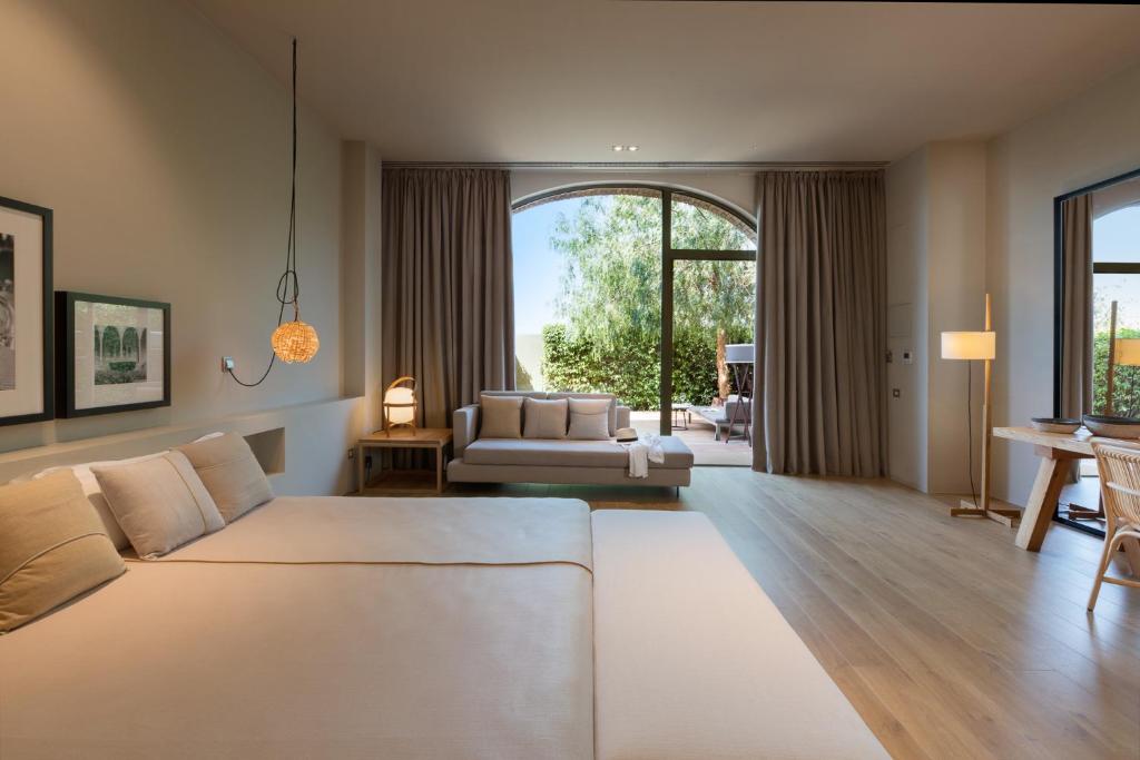 Hotel Peralada Wine Spa & Golf - Family Room