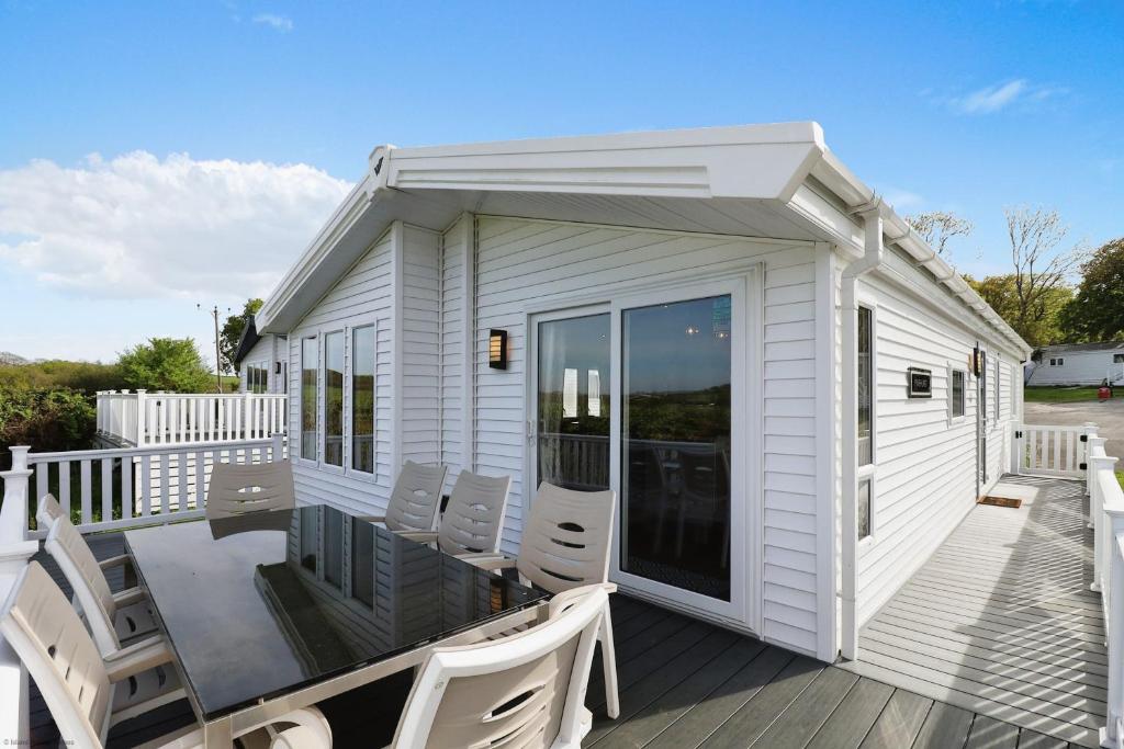 Bay View Lodge, Cowes (updated prices 2024)