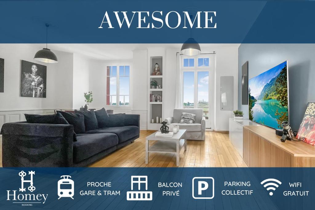 a living room with a couch and a tv at HOMEY AWESOME - Proche Gare et Tram - Centre-ville - Balcon privé - Wifi gratuit in Annemasse