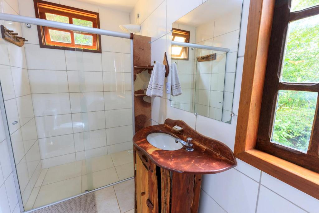 Um banheiro em Pousada Alto do Cajueiro
