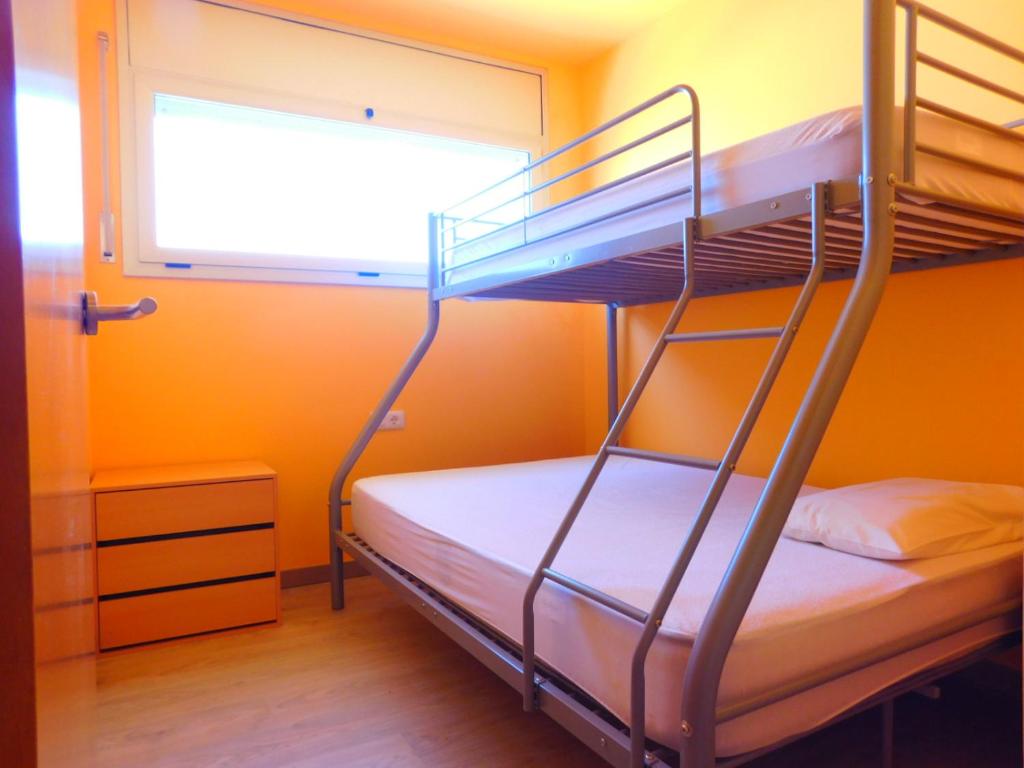 Posteľ alebo postele v izbe v ubytovaní GMID IMMO A222 Gregal Piso 2 habitaciones, parking y piscina