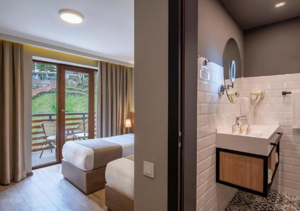 Sairme Hotels & Resorts - Dreifachzimmer Mit Mountain View