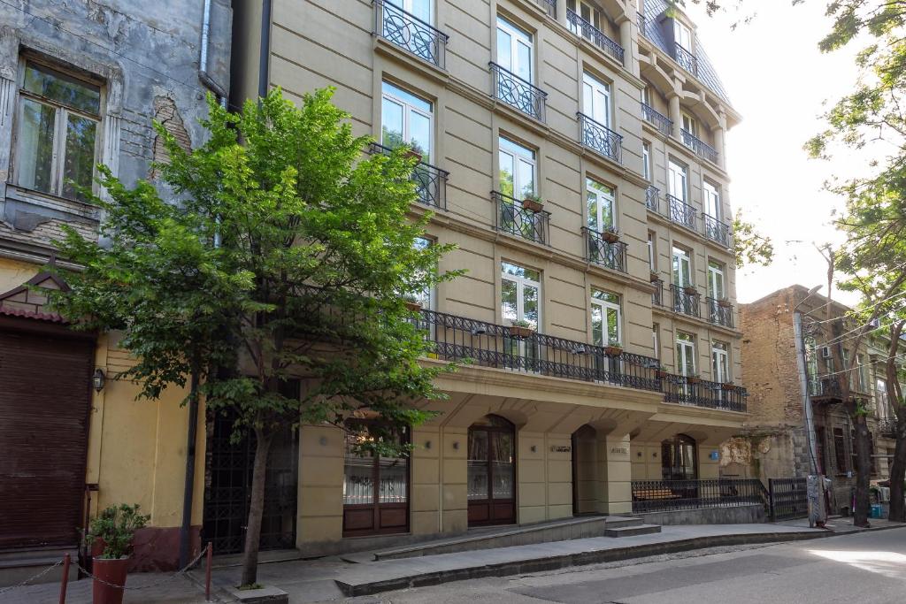 Budova, kde se hotel nachází