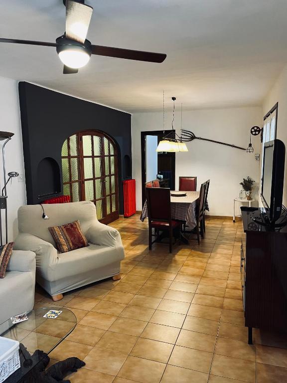 Posedenie v ubytovaní Casa iaia