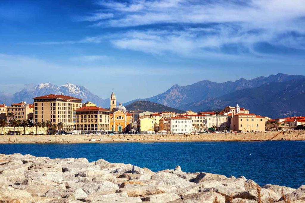 Fotografia z galérie ubytovania Superbe T2 calme & confortable - très bien situé! v destinácii Ajaccio
