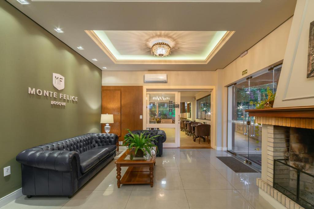Posezení v ubytování Hotel Monte Felice Bosque