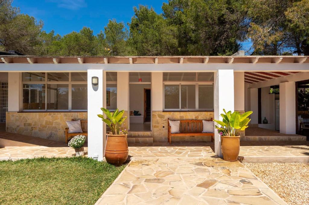 Villa Jazmin, Sant Llorenç de Balafia – Updated 2023 Prices