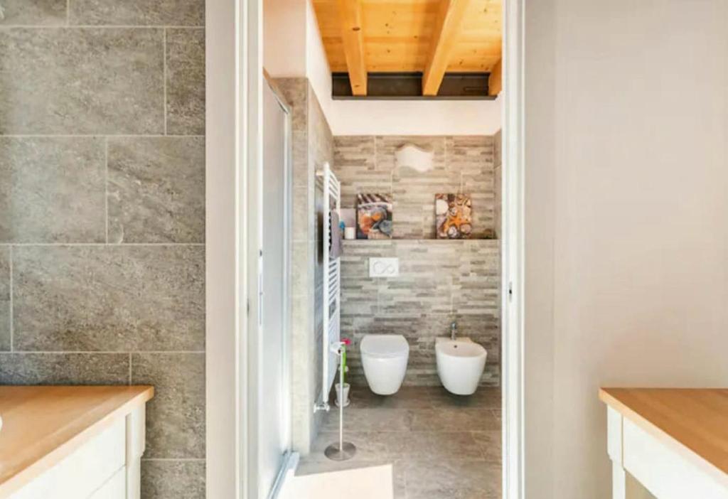 Koupelna v ubytování Foresteria B&B Vecchiascuola Pianazzola
