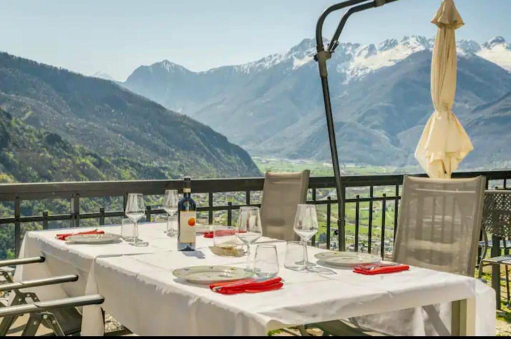 Nespecifikovaný výhled na hory nebo výhled na hory při pohledu z bed and breakfast