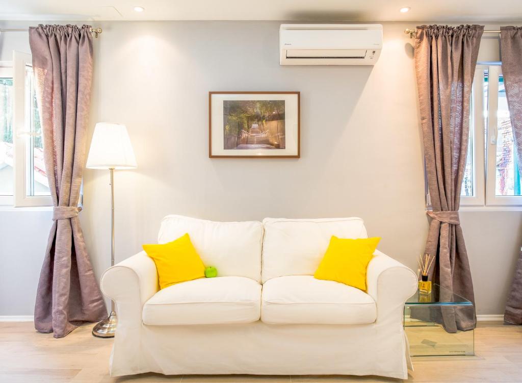 Serenity Split Apartments - 15