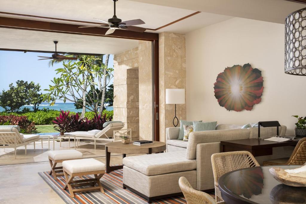 Posezení v ubytování Dorado Beach, a Ritz-Carlton Reserve