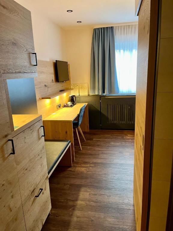 Hotel Gasthof Metzgerei Drei Linden - 8