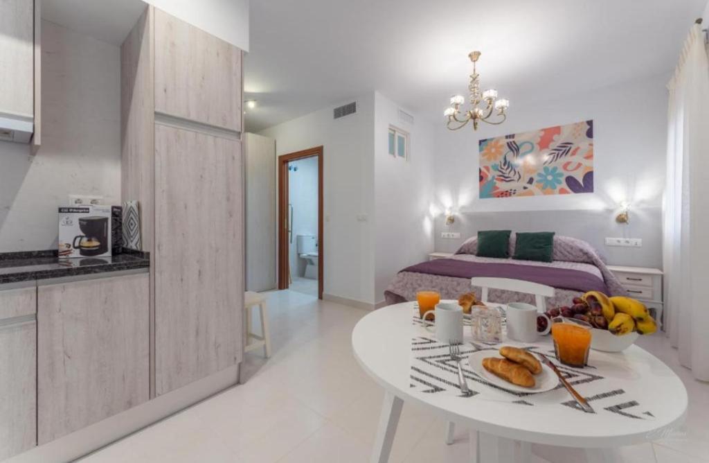 Kuchyňa alebo kuchynka v ubytovaní Villa Augusto Cosy Romance