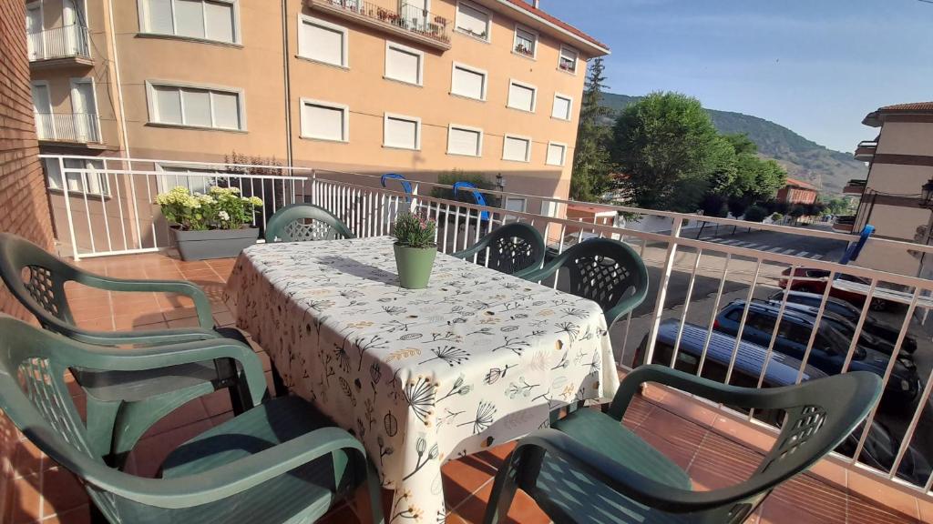 Výhľad na hory alebo výhľad na hory priamo z apartmánu