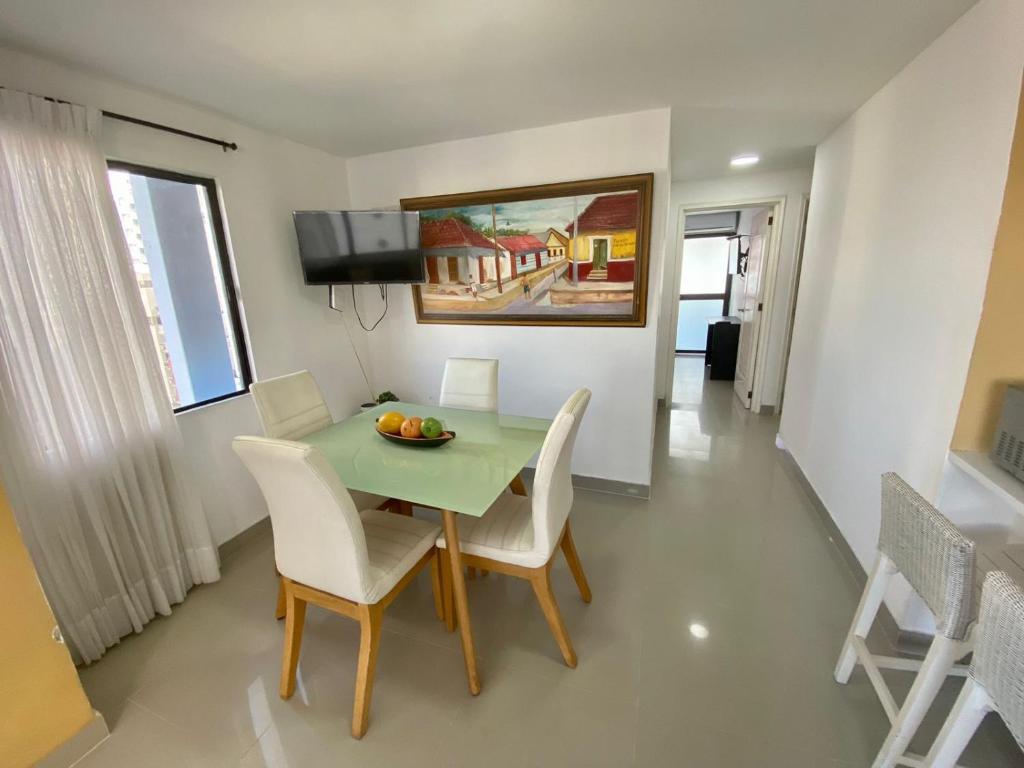 Apartamentos En Edificio Portofino ICDI - Apartamento De Dos Dormitorios