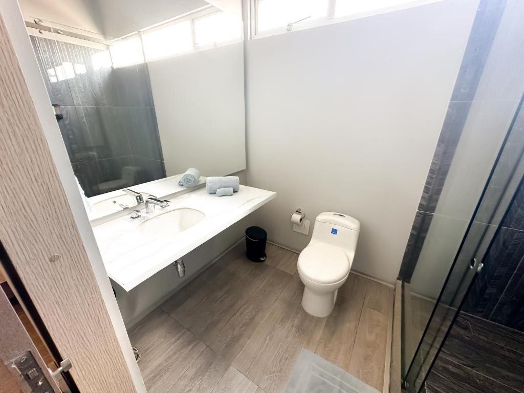 Koupelna v ubytování Hotel Arena Suites Movistar Arena