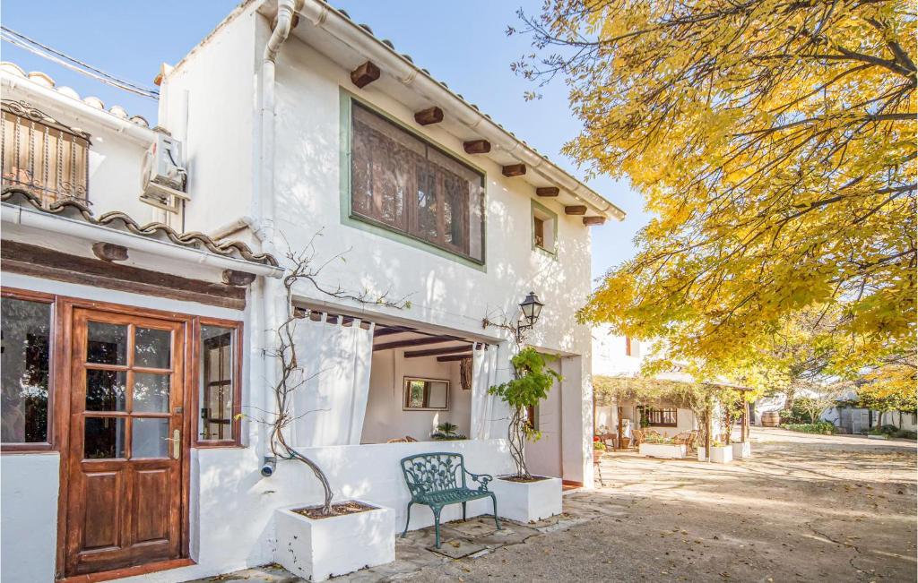 Booking.com: Casa vacacional Awesome home in Venta del Moro ...