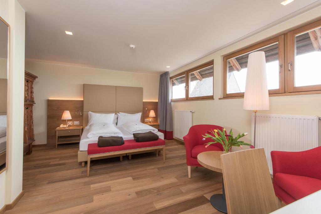 Hotel Ansitz Kematen ***S - Suite De Luxe Avec Balcon