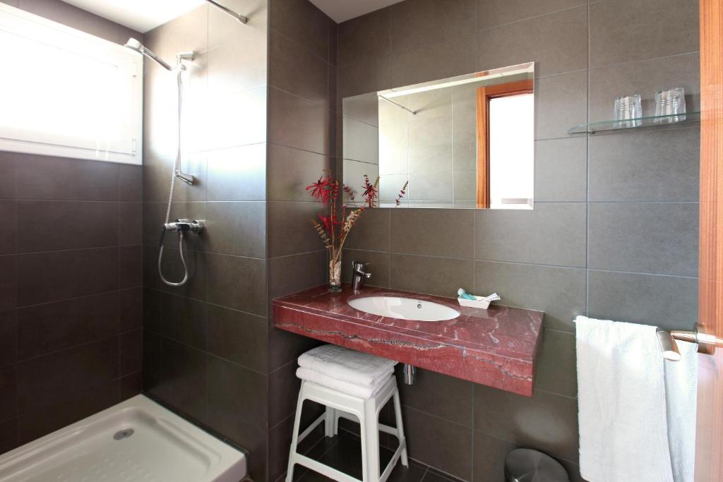 Koupelna v ubytování Hotel Marblau Tossa