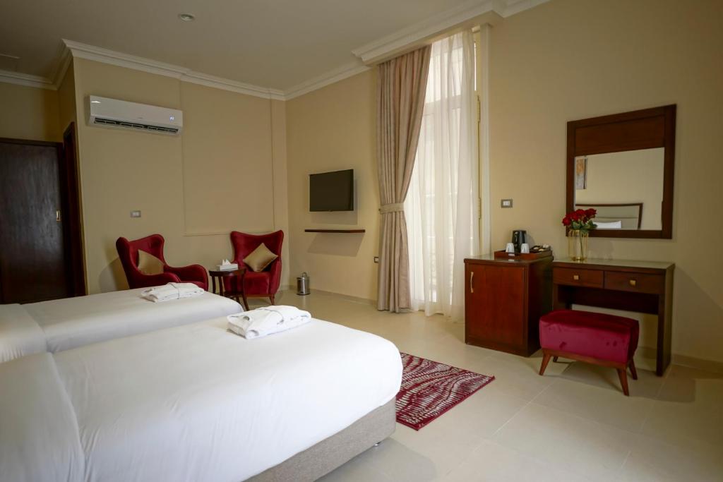 Savoy Hotel ELMinya - 10