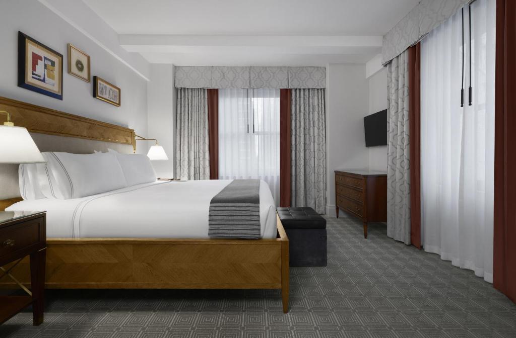InterContinental New York Barclay Hotel by IHG - Premium Suite