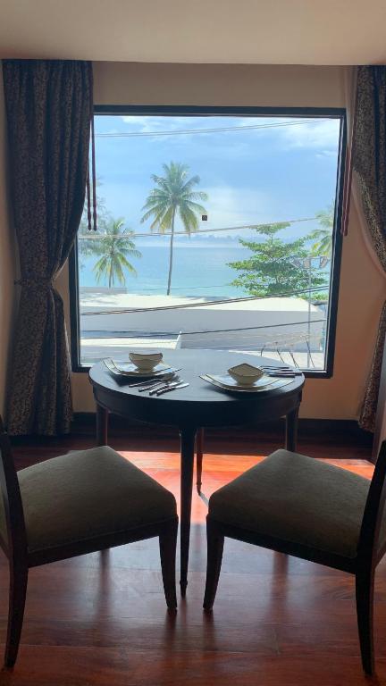 Posezení v ubytování Patong Paragon Resort & Spa SHA Extra Plus
