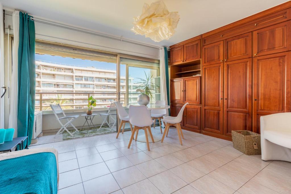 Fotografia z galérie ubytovania STUDIO BORD DE MER v Cannes