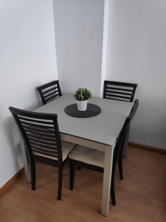 Fotografie z fotogalerie ubytování Tu alojamiento en Logroño , Parking privado gratuito v destinaci Logroño