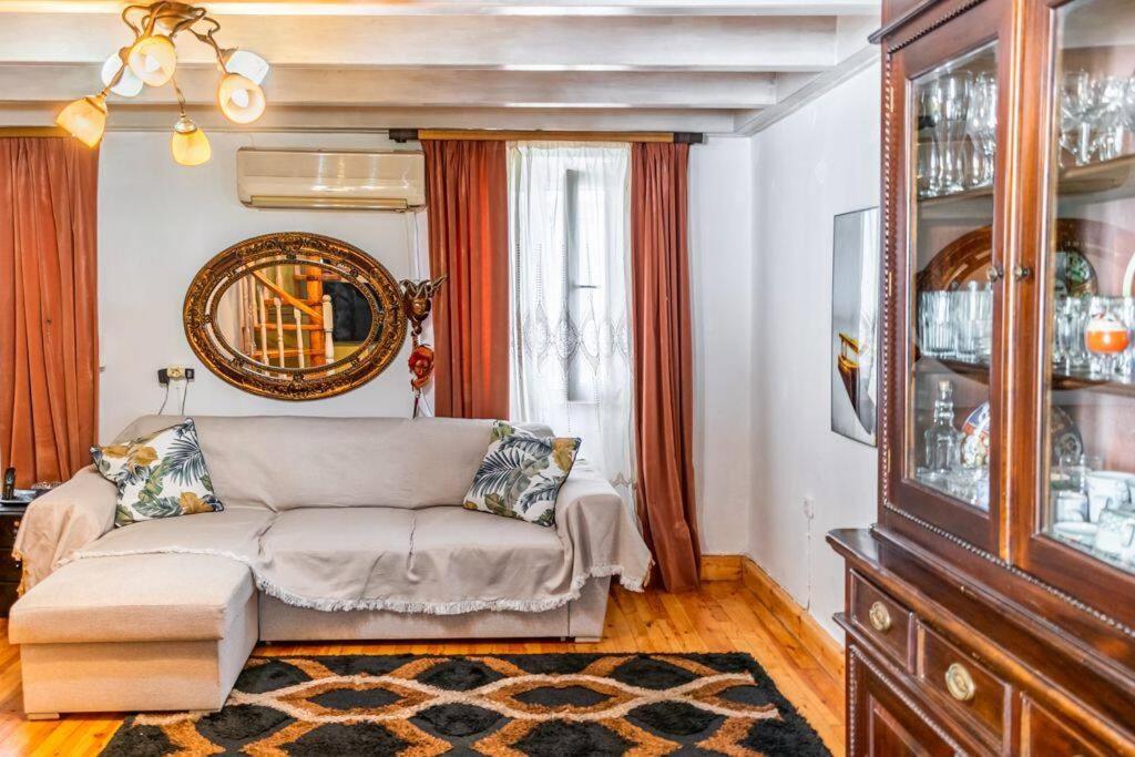 Steffi's Place in Corfu Old Town, Corfu Town (updated prices 2024)