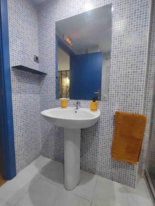 Fotografie z fotogalerie ubytování LOFT cerca de calle de Alcalá v destinaci Madrid