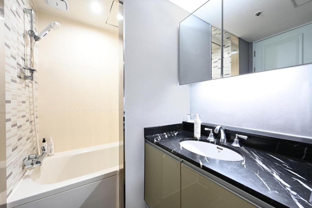 Koupelna v ubytování Kolon Seacloud Hotel