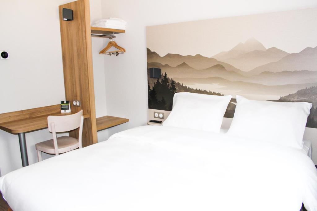 Posteľ alebo postele v izbe v ubytovaní B&B HOTEL Aix-les-Bains