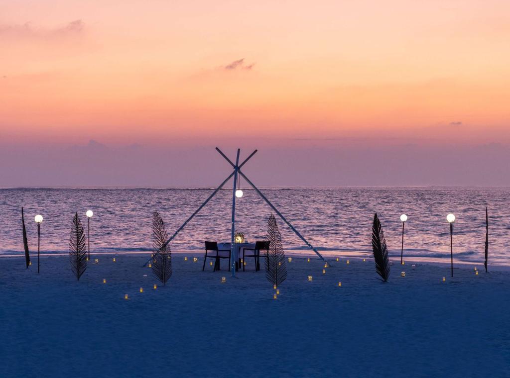 Alila Kothaifaru Maldives, A Hyatt Resort - View 7