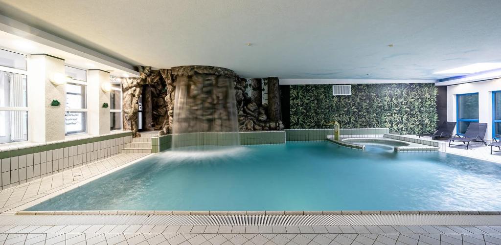 Bazén v ubytování Appartement-Hotel-Anlage Tannenpark nebo v jeho okolí