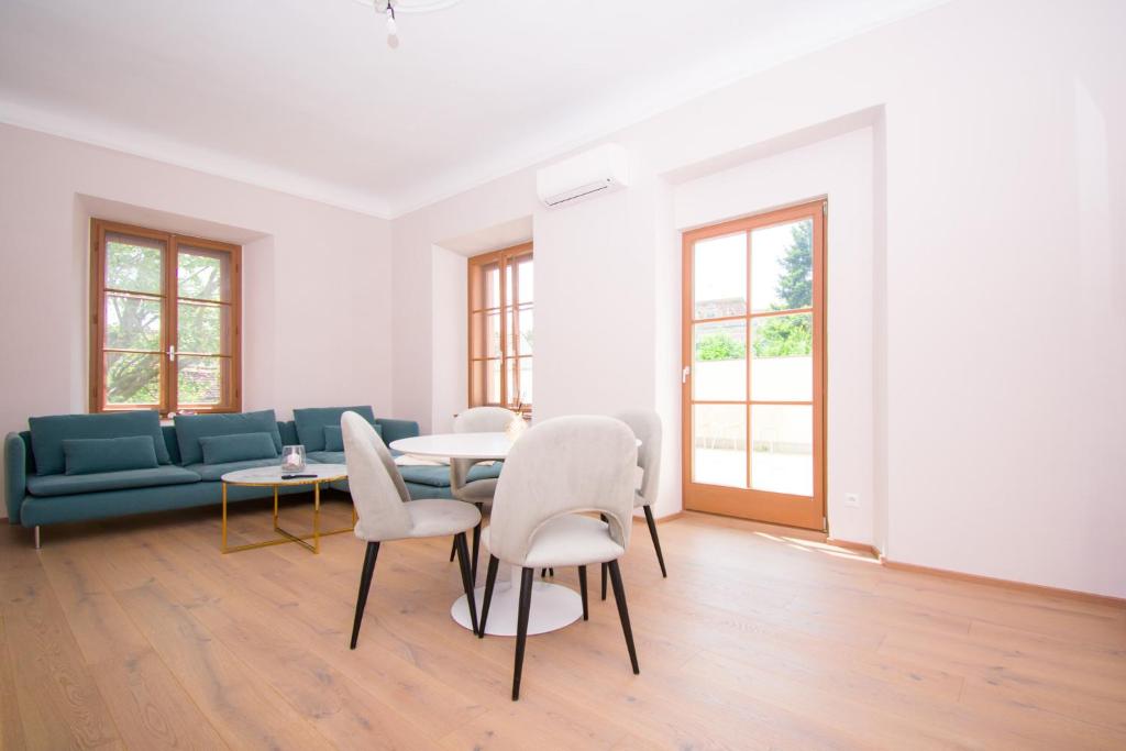 Posezení v ubytování Das Torhaus