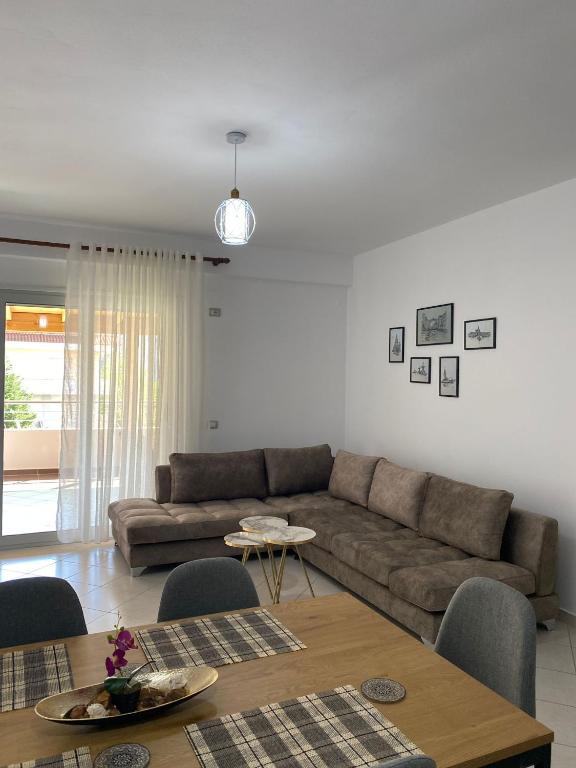 Lion's Apartments Vlora - Imazhi 4