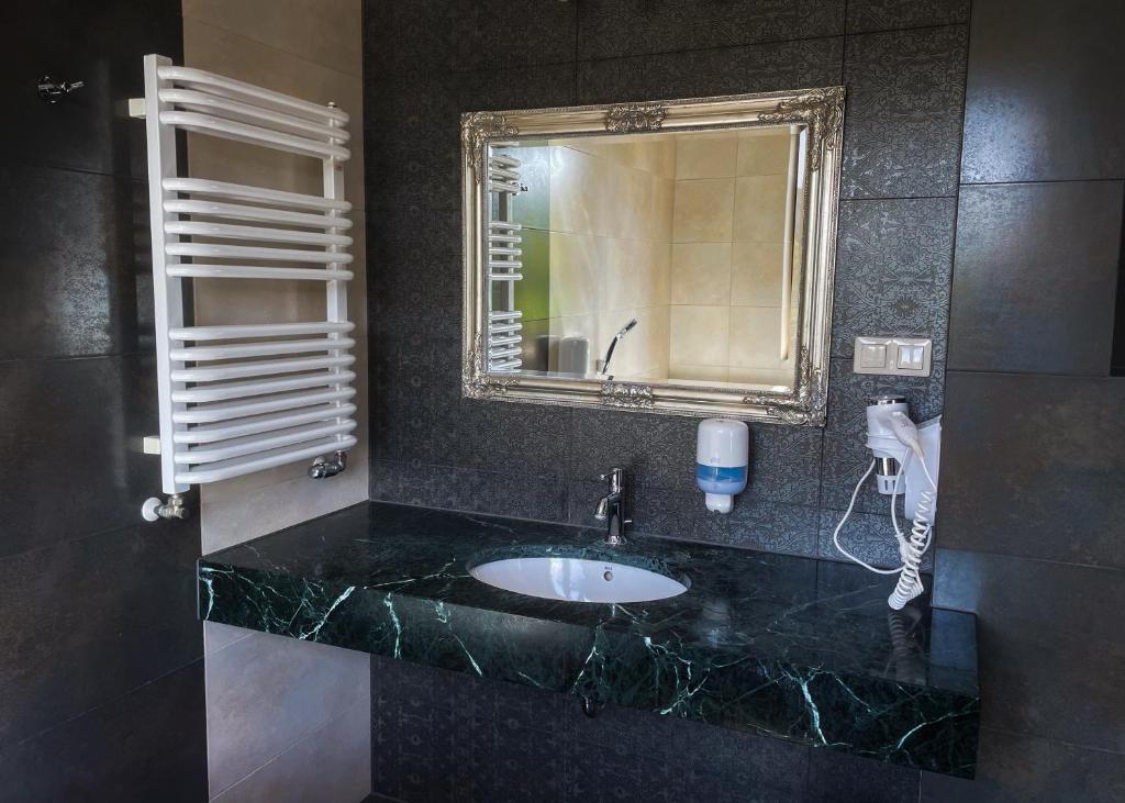 Akme APARTMENTS & ROOMS & FREE PARKING - Resim 15