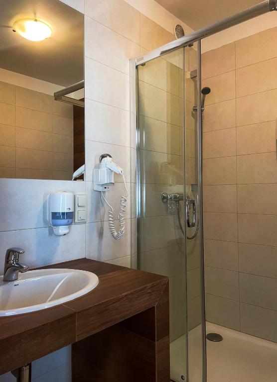 Akme APARTMENTS & ROOMS & FREE PARKING - Resim 34